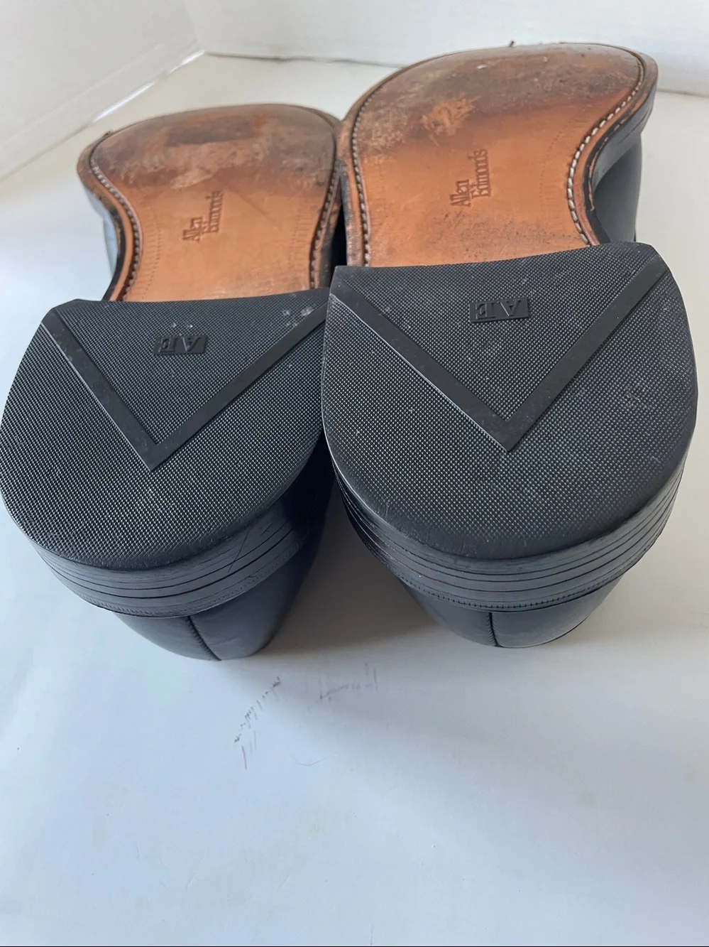 Allen Edmonds Brentwood Black Leather Oxfords size 10 EEE